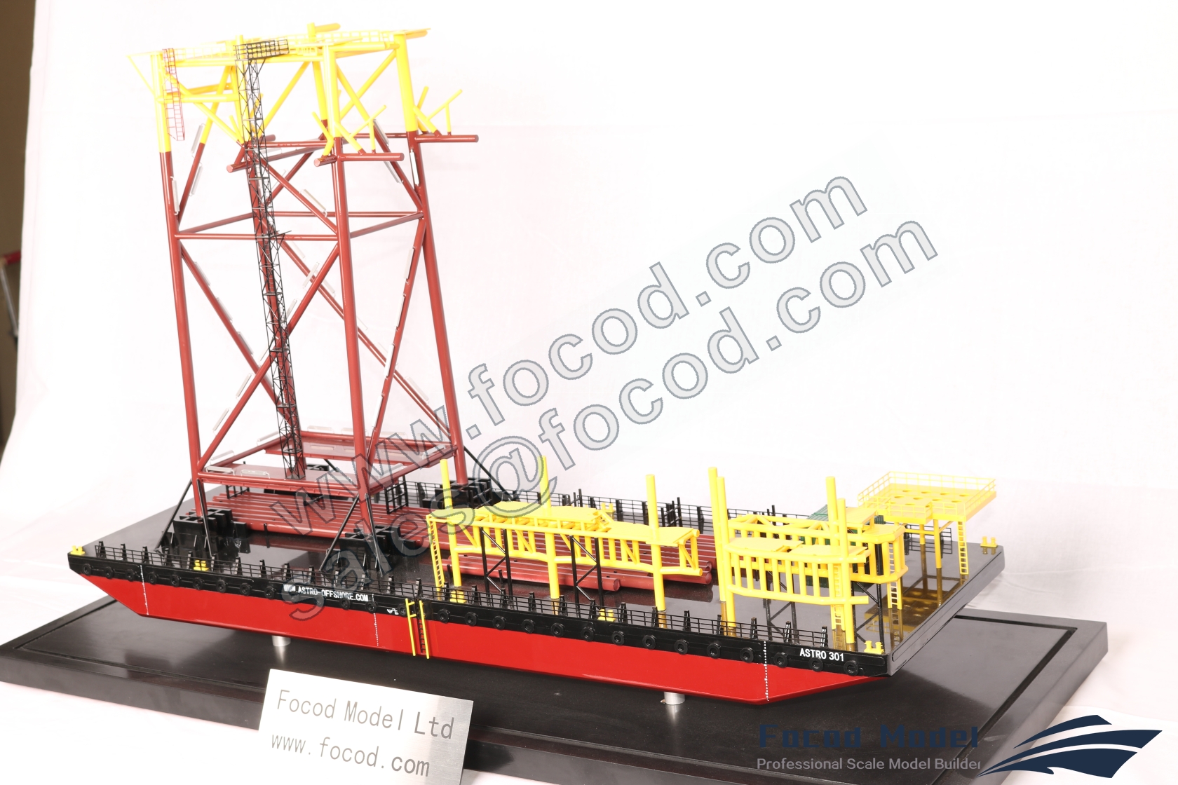 customized model of 91m barge with jacket